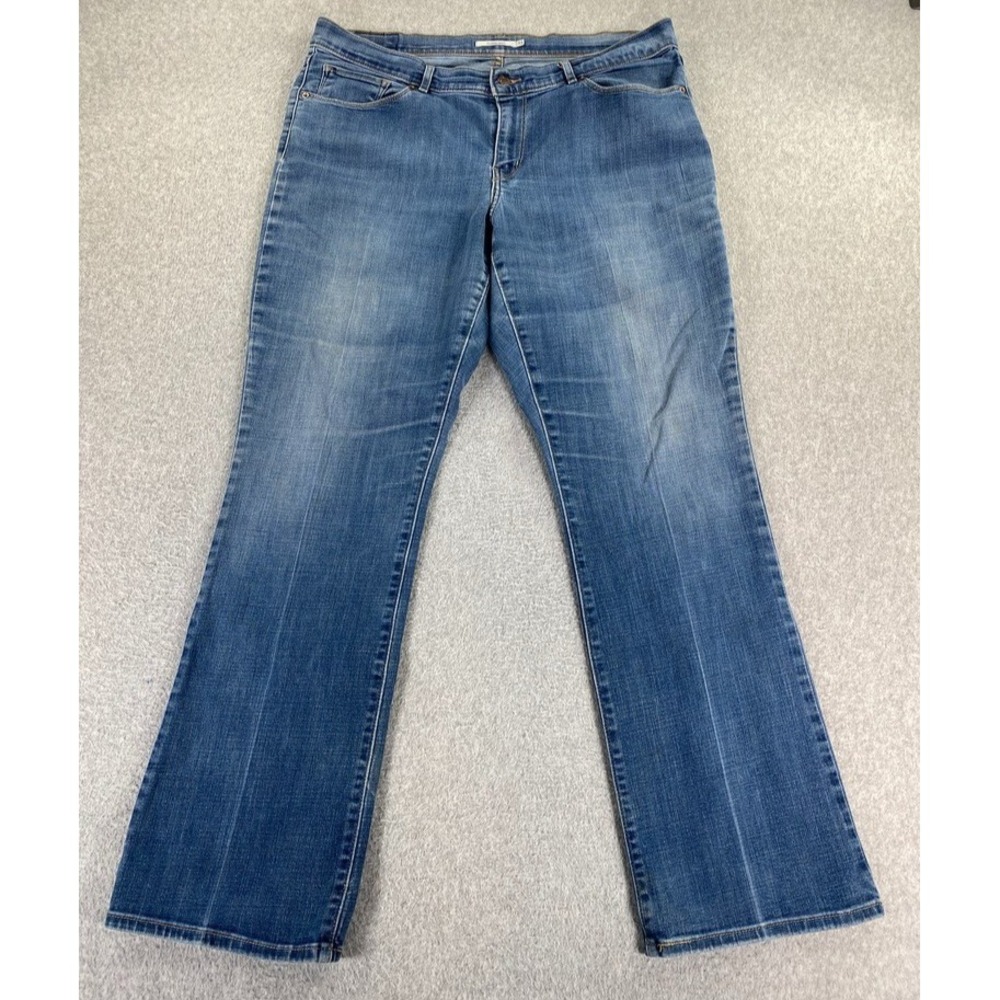 Levi's Classic Boot Mid-Rise Blue Denim Whiskered Women's 16‎ Jeans 36x32 *Read*